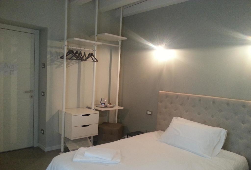 Corte Merighi Charming Rooms ヴェローナ 部屋 写真