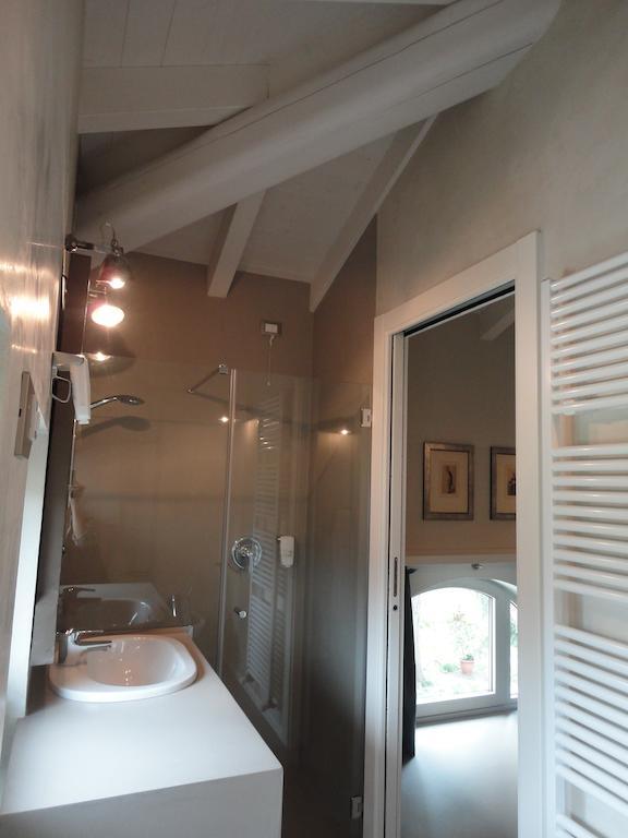 Corte Merighi Charming Rooms ヴェローナ 部屋 写真