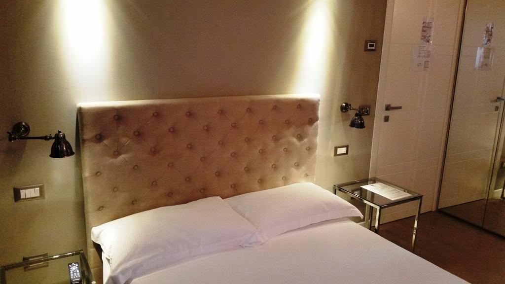 Corte Merighi Charming Rooms ヴェローナ エクステリア 写真
