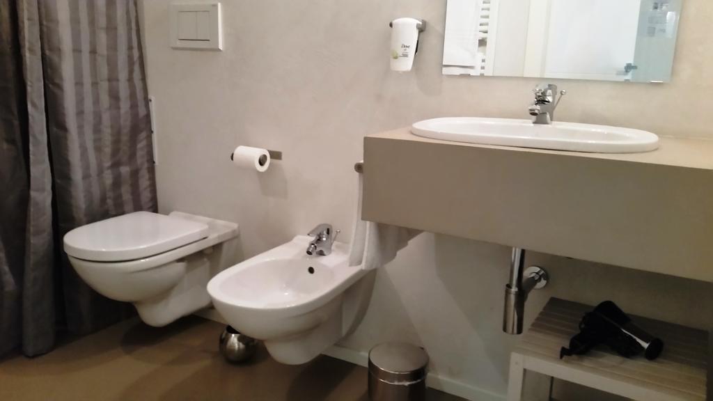 Corte Merighi Charming Rooms ヴェローナ エクステリア 写真