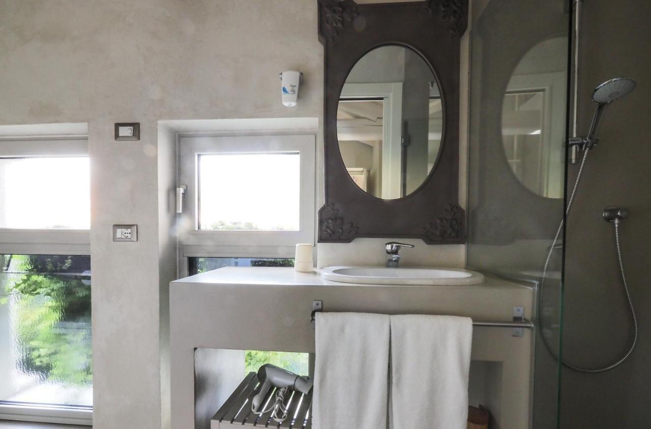 Corte Merighi Charming Rooms ヴェローナ エクステリア 写真